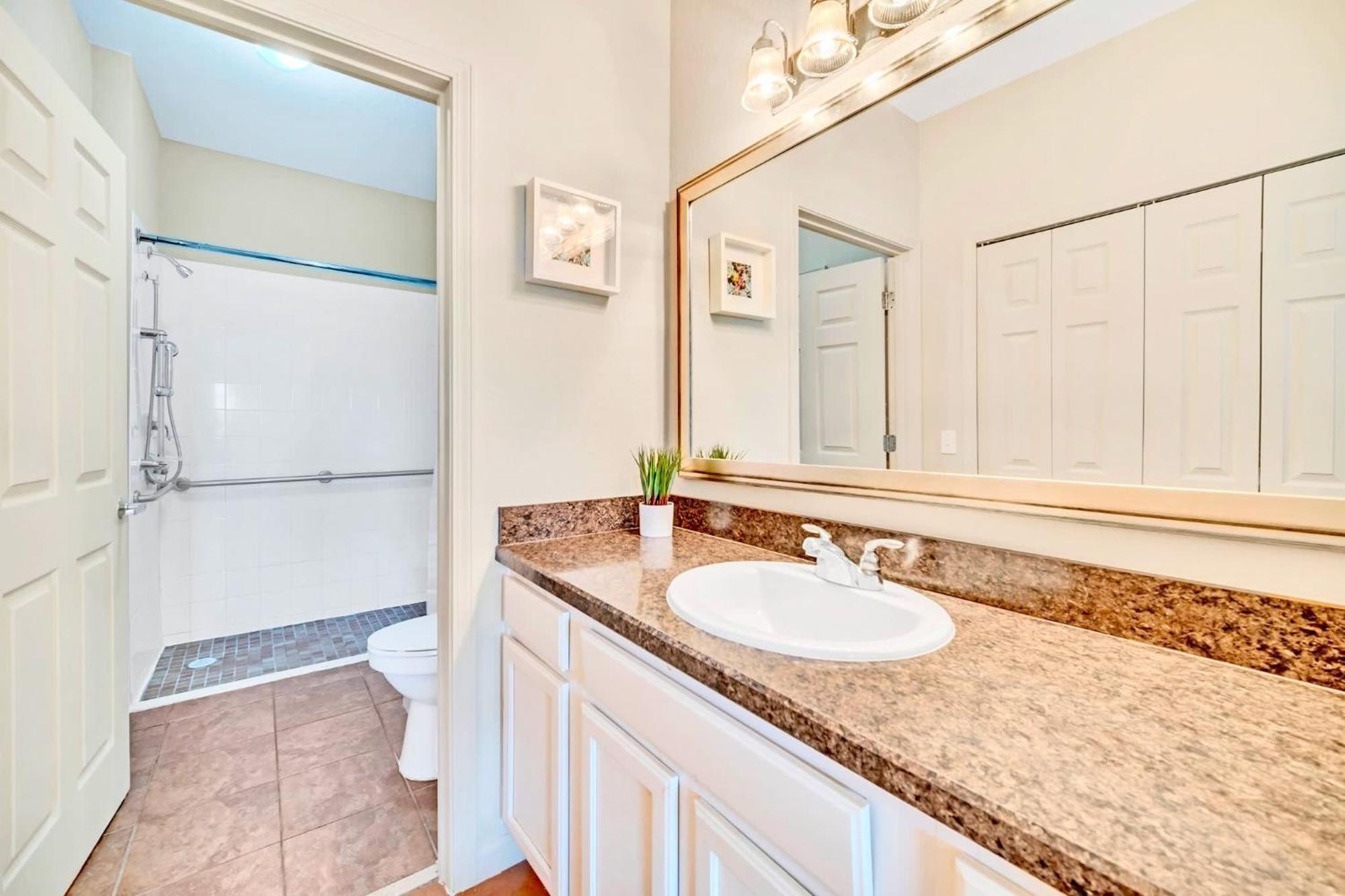Spacious 2Br Condo With Pool & Hot Tub, Near Disney! Orlando Ngoại thất bức ảnh